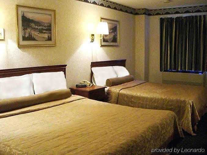 Red Carpet Inn Williamstown Habitación foto